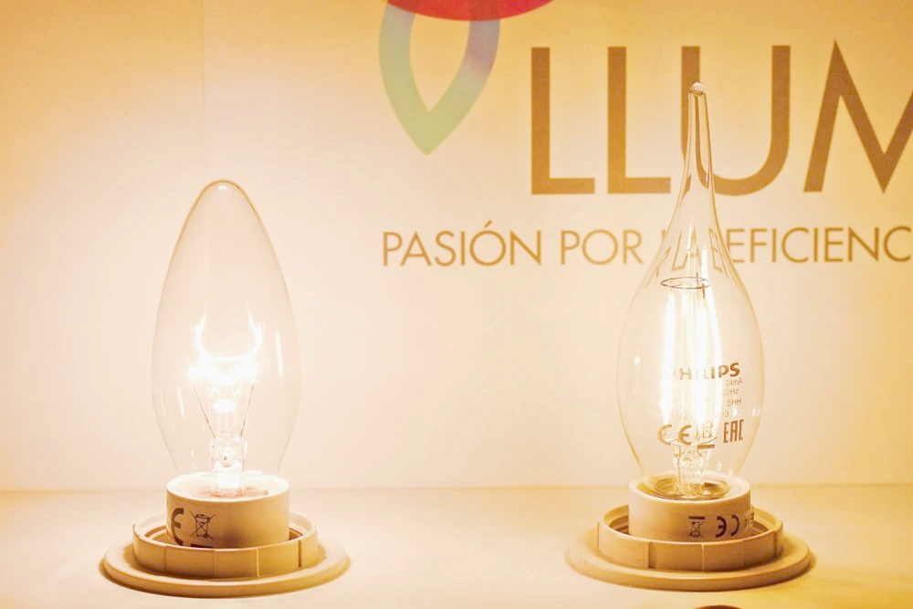 Comparativa vela E14 LED vs incandescente